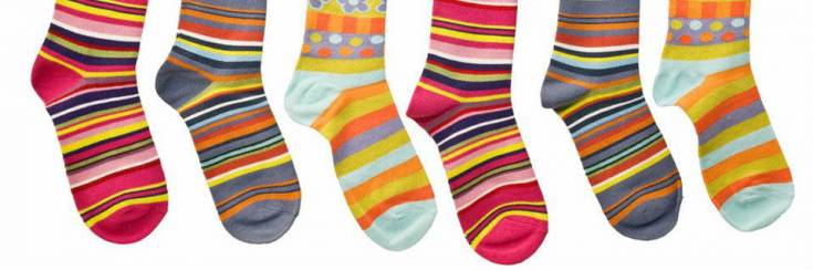 7 проверенных способов отучить мужа разбрасывать носки